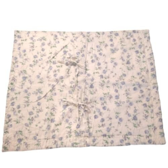 Hand Pieced Quilted Large Pillow 2 Sham Blue & White Floral Patchwork 24" x 30" - Picture 6 of 11